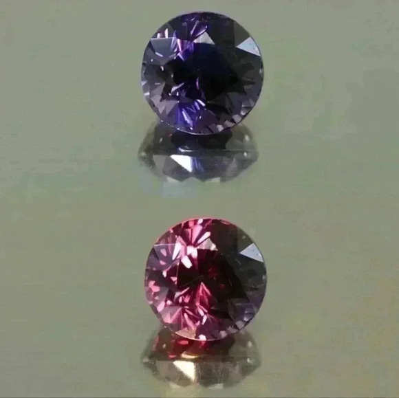 Lot of 6-1.ct color change Spessartite natural red to purple total ct 6.20ct lot - Picture 3 of 8